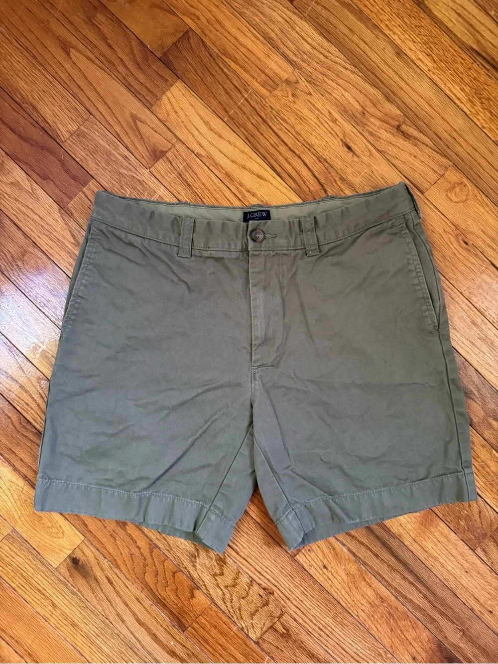J. Crew Men's Olive Flat-Front Chino Shorts